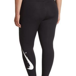NWT‎ NIKE WOMEN'S PLUS BLACK LOGO 7/8 LEGGINGS